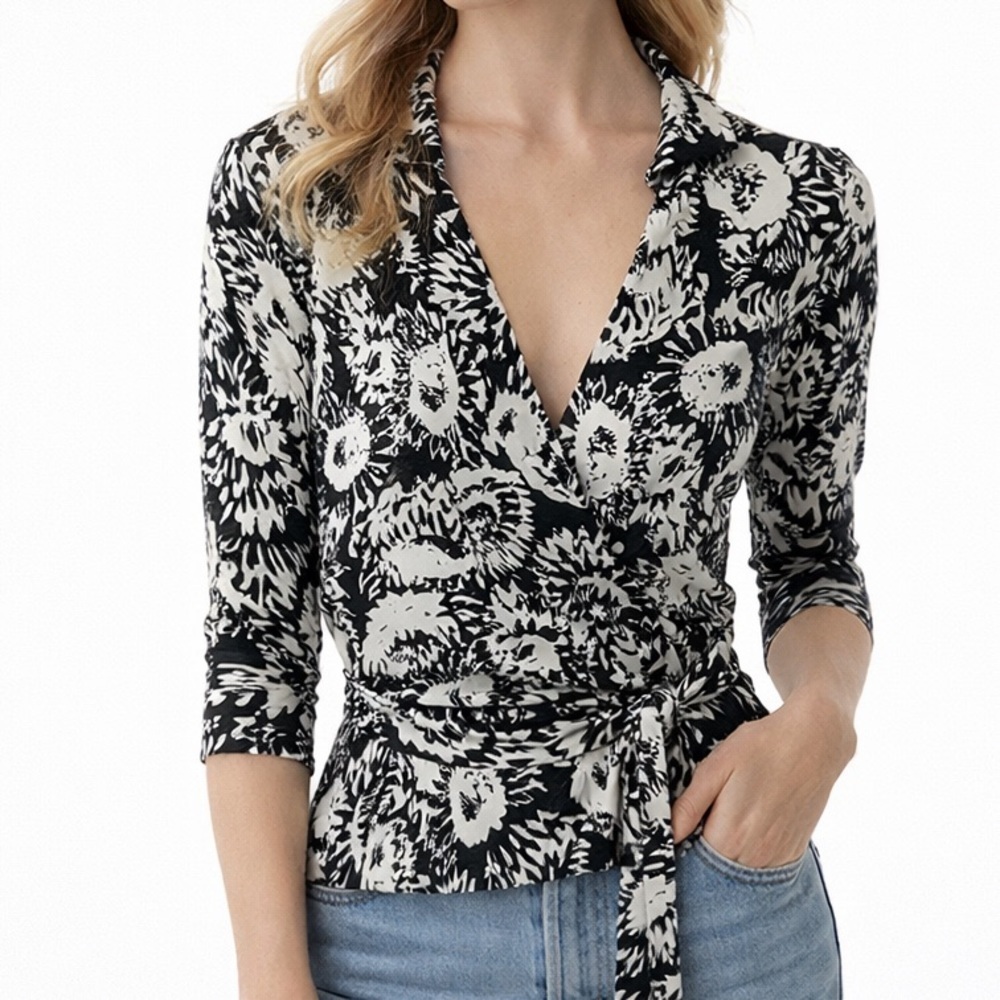 Diane Von Furstenberg Vintage Black and White Wrap Floral Blouse
